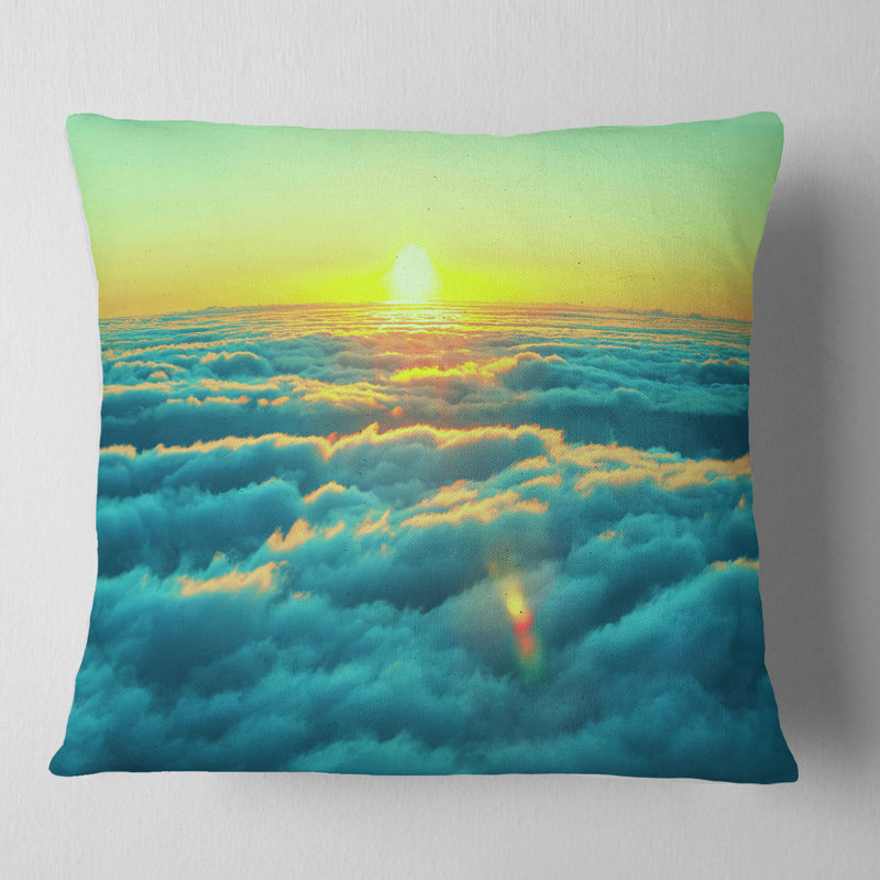 Coussin magnifique coucher de soleil sur les nuages, 18" x 18", Carré