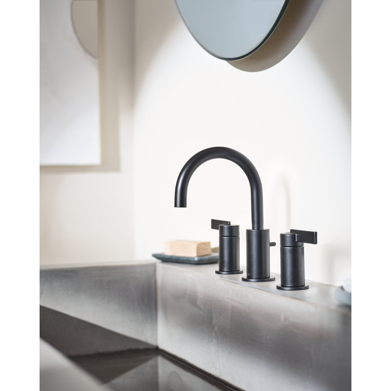 Ensemble de garniture de robinet de salle de bain à deux poignées Moen Cia, valve requise, Noir mat