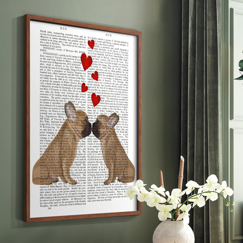 «French Kiss and Hearts», reproduction encadrée - bois massif, Cadre photo brun simple, H 14 po x l 11 po