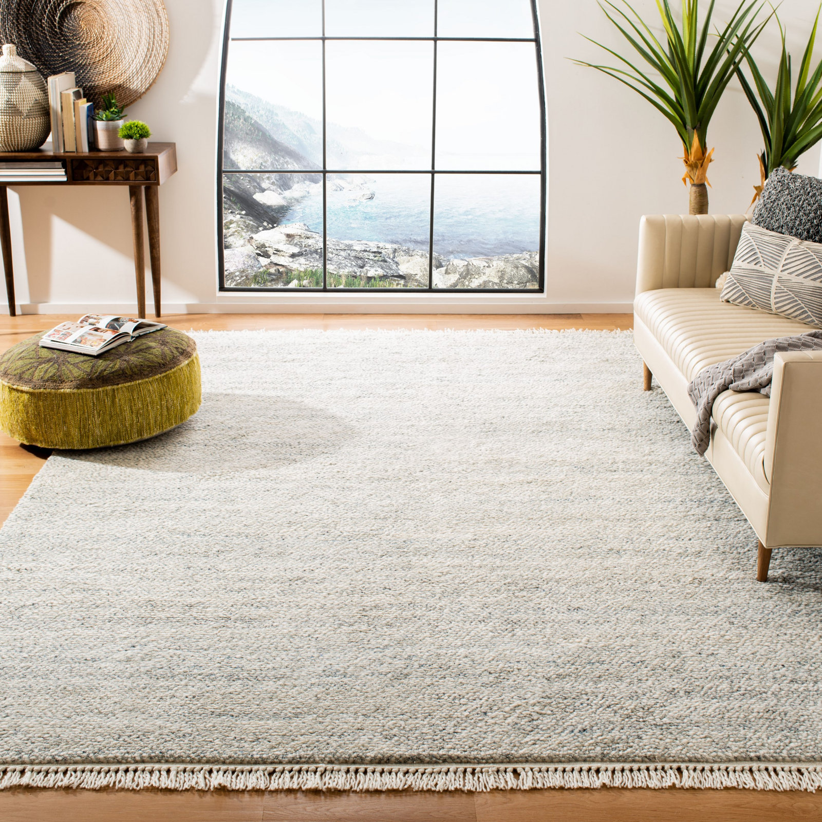 Wyly Gray Handmade Wool Rug, Rectangle 5' x 8'