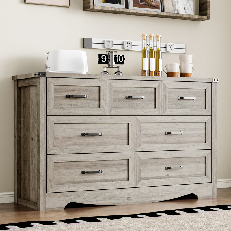 Rustic 7 Drawer Dresser 47''W Chest of Storage Drawers with Metal Handle, Gray