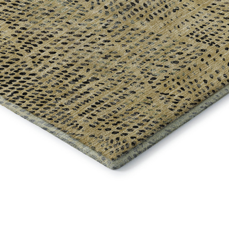 Tapis doré de qualité supérieure lavable à la machine Cerrito AMF591, Rectangle 1 pi 8 po x 2 pi 6 po
