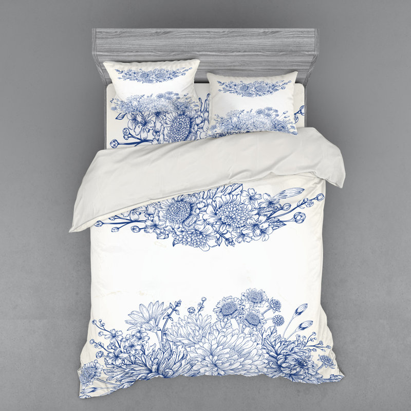 Farmhouse / Country Polyester Floral Duvet Cover, Queen Duvet Cover + 3 Additional Pieces