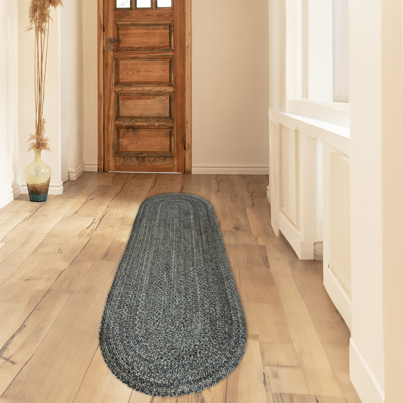 Lorman Indoor / Outdoor Rug, Oval 2' x 8'