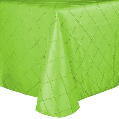 Ultimate Textile -3 Pack- Embroidered Pintuck Taffeta 54 X 120-Inch Oval Tablecloth Apple Lime Green -  3PKS-54X120-OV-646