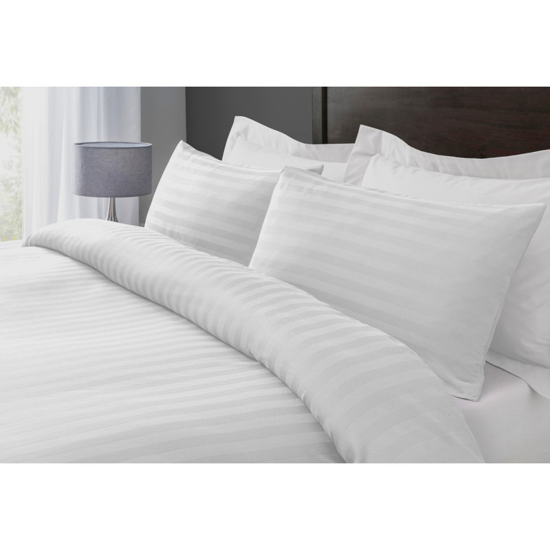 Jekhi Polyester Striped Duvet Cover Set with Pillowcases, White, Single - 1 Standard Pillowcase