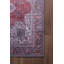 Tapis rouge à motif tissé rétro-404619425
