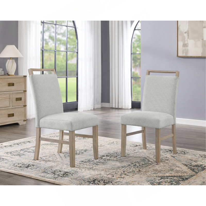 Ensemble de 2 chaises d'appoint Tabitha avec finition en chêne clair et tissu gris clair