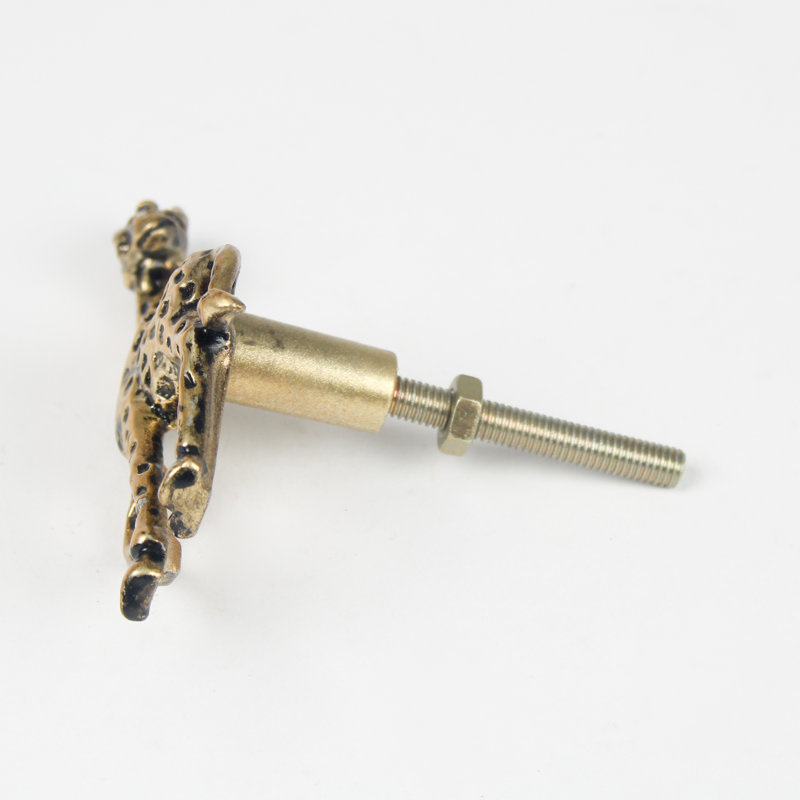 Nivelles Girrafe 65mm Knob