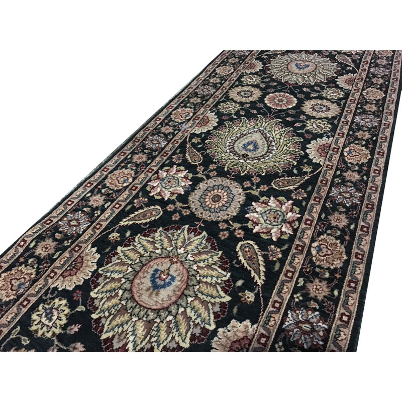Tapis de haute qualité noué à la main