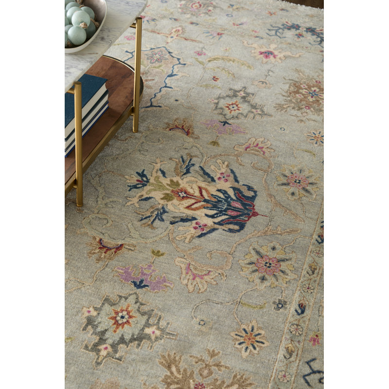 Bhatia Traditional Oriental Gray Area Rug, Rectangle 2' x 3'