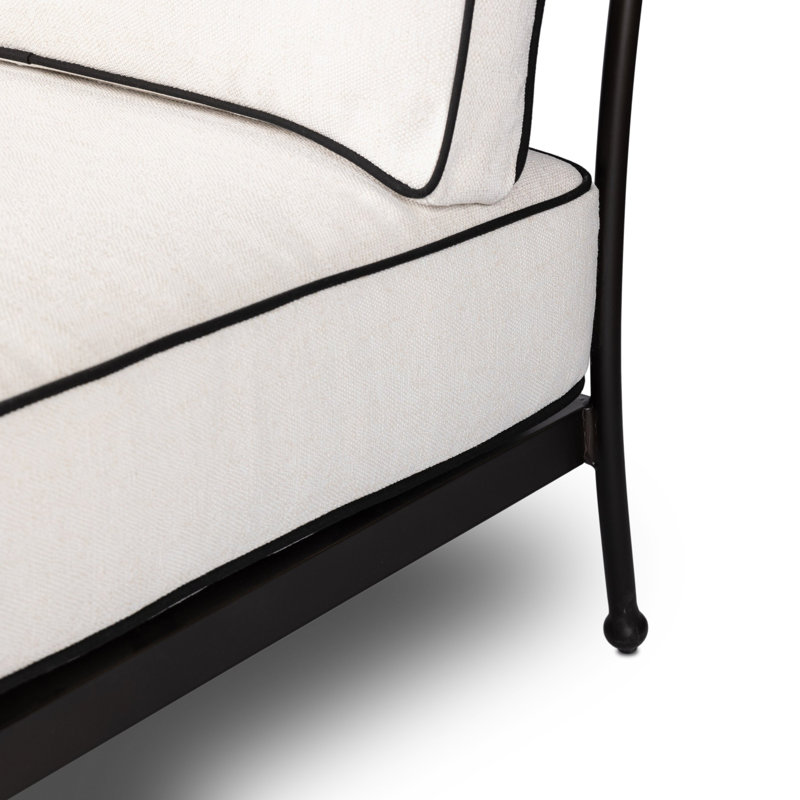 Tally Outdoor Lounge Chair