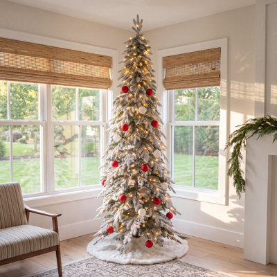 Hersi Frosted 9' Pre-Lit Spruce Christmas Tree