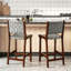 Ensemble de 2 tabourets de comptoir de 24 po de hauteur, ensemble de 2 tabourets en similicuir tissé avec structure en bois massif au fini noyer, tabourets de bar pour îlot de cuisine, pub et salon, gris