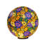 Figurine florale abstraite et globe-24388655