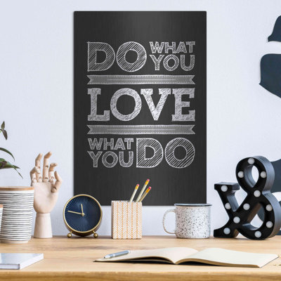 «Do What You Love» par GraphINC, art mural en métal