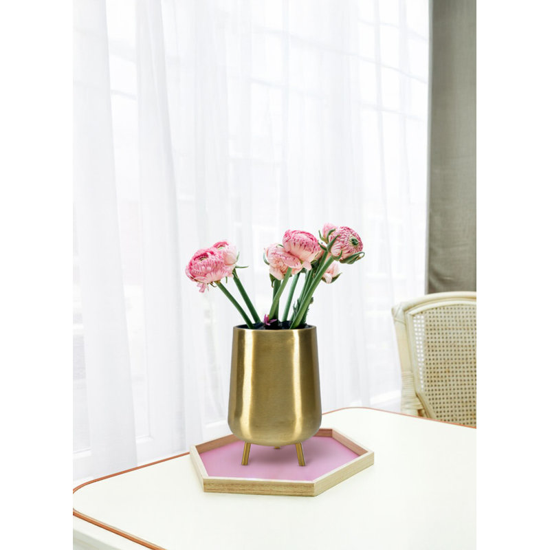 Sachelle Metal Pot Planter
