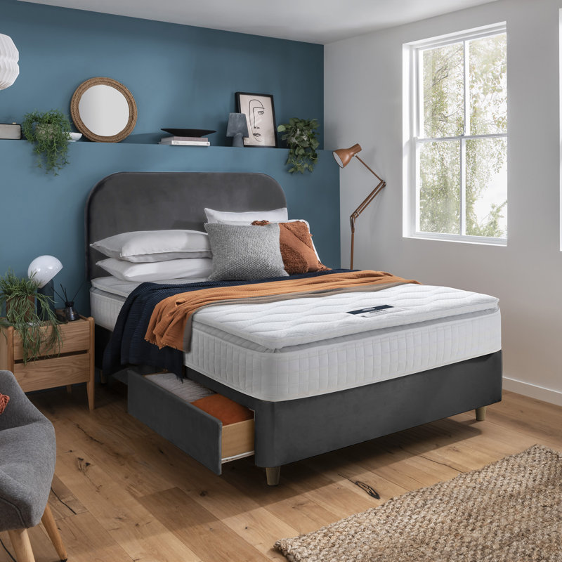 Silentnight Essentials 800 Pocket Pillowtop Mattress - Medium Firm    , Single (3')