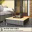 Table d'appoint rustique avec plateau en rotin PE résistant aux rayons UV et bois de sapin naturel, parfaite pour le jardin et le patio.