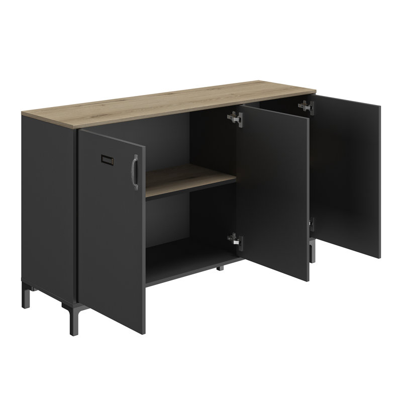 Chicasaw 135.9 Cm Wide Sideboard