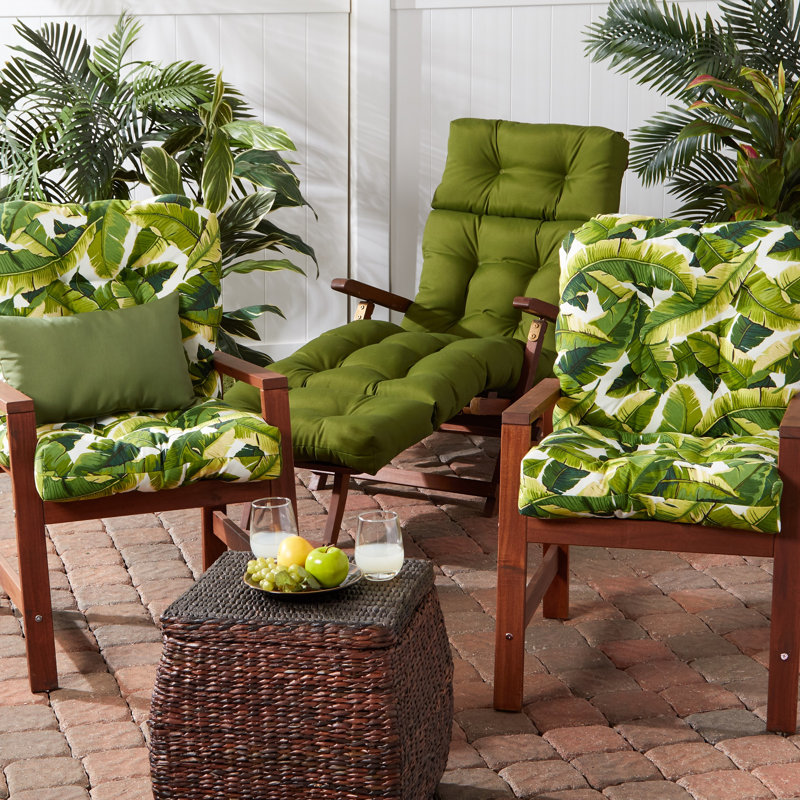 Lester Outdoor Chair Cushion, Palm Leaves White, 2, 21" H x 21" W x 21" D