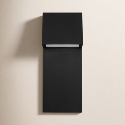 Canto Outdoor Wall Light