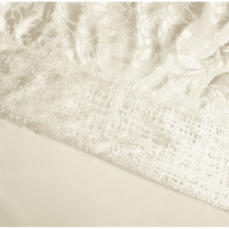 Emilia Bedspread Set with Pillow Shams – Luxury Jacquard Damask Coverlet Bedding for Double, King & Super King Sizes, Cream