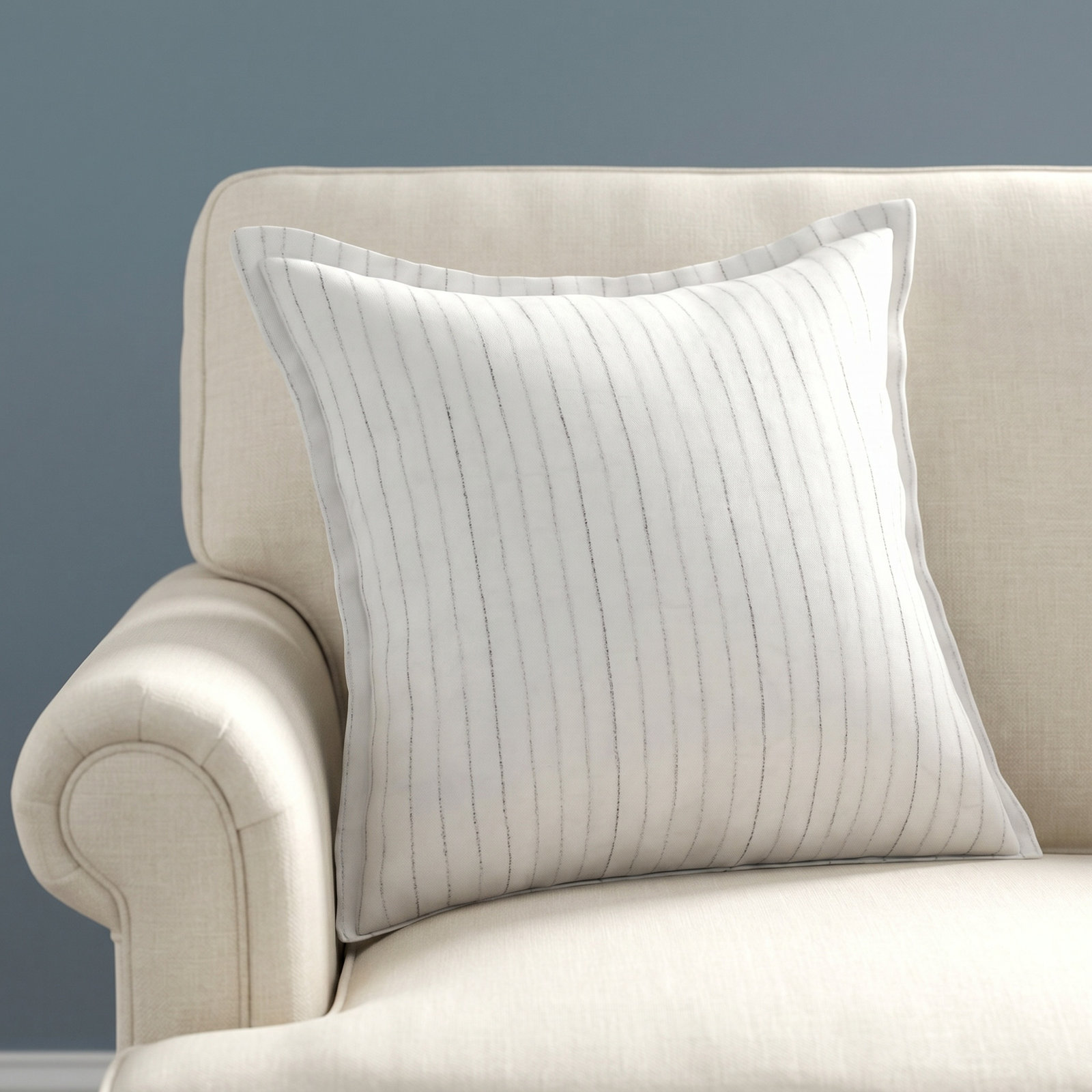 Kenson 20" x 20" Throw Pillow