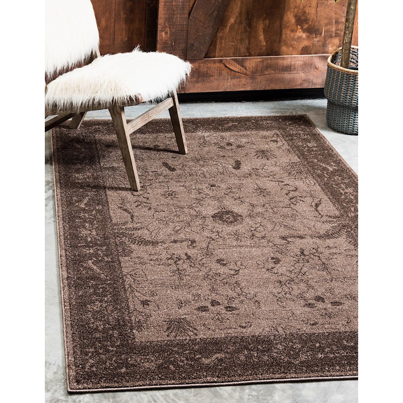 Soledad Oriental Indoor Rug, Rectangle 7' x 10'