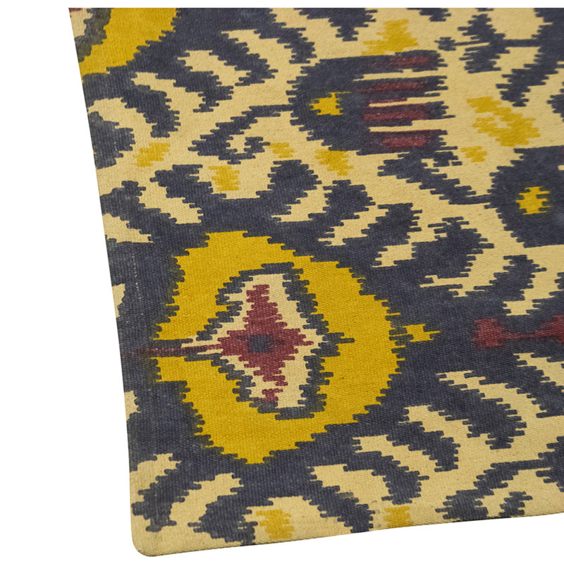 Flatweave Wool Area Rug in Multi