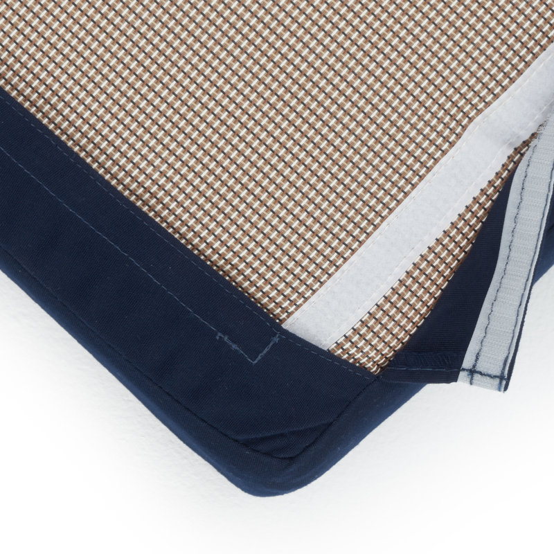 Chaise de patio avec coussins Sunbrella Fionnula, Toile bleu marine Sunbrella®