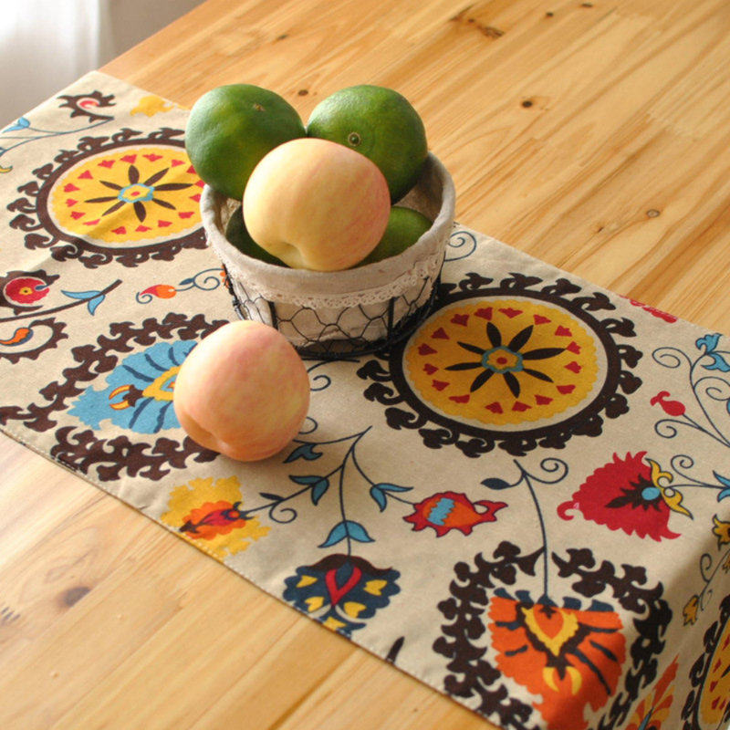 Chemin de table Berenize