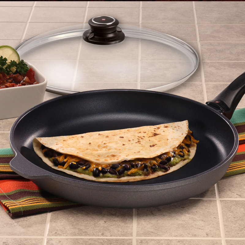 Non Stick Aluminum Frying Pan with Lid, 11" Diameter