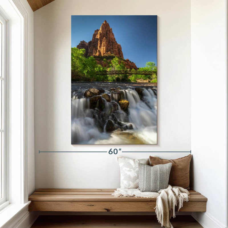 Cascade du parc national Alvord Zion, H 51 po x l 34 po