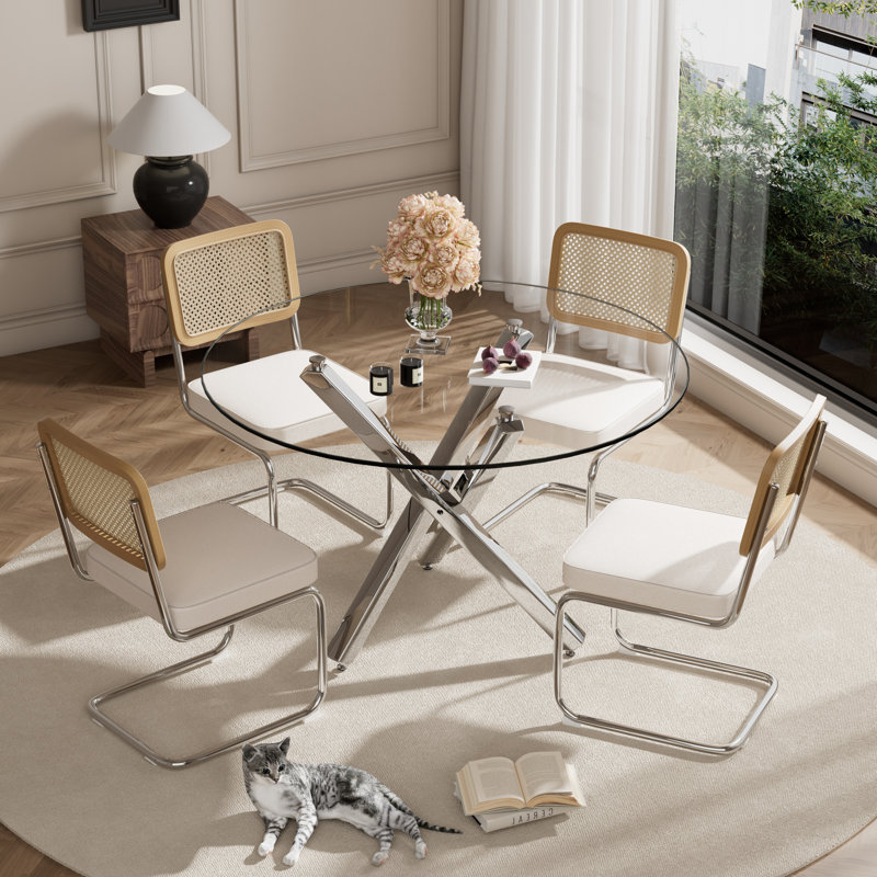 1 table de salle à manger en verre trempé et 4 chaises en porte-à-faux en velours, H 29,52 po x L 39,37 po x l 39,37 po