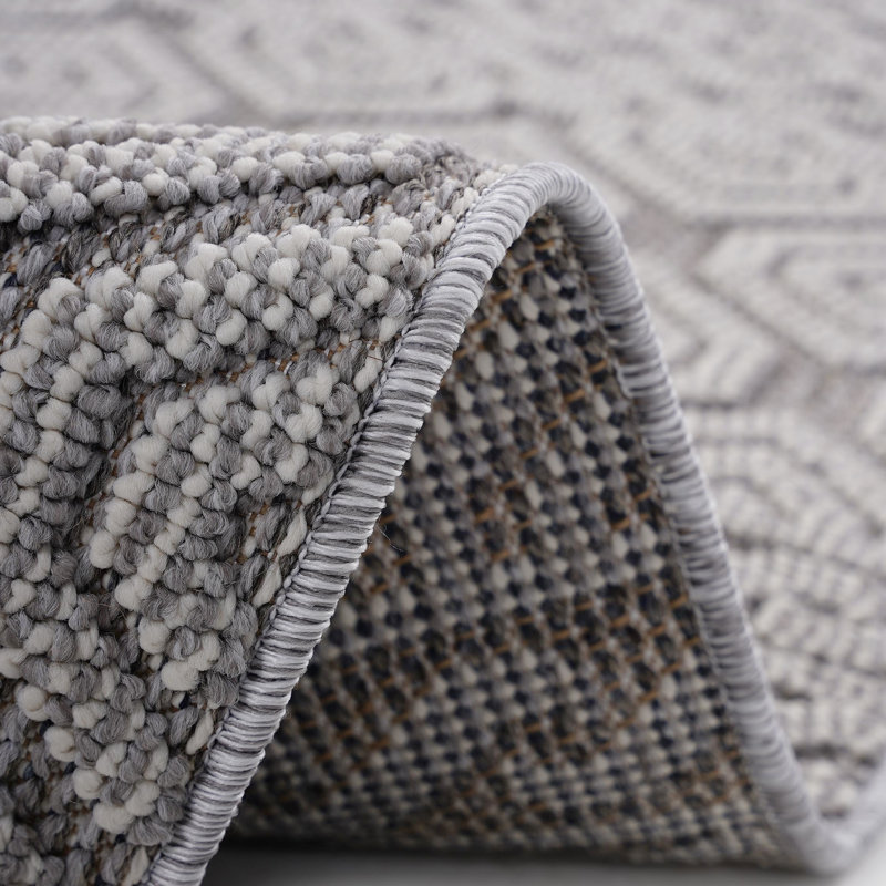 4X6 Geometric Indoor/Outdoor Area Rug Grey/White - Stain-, Non-Shedding, Versatile For Different Settings Stain , Ideal Creating A Relaxing Home Atmosphere