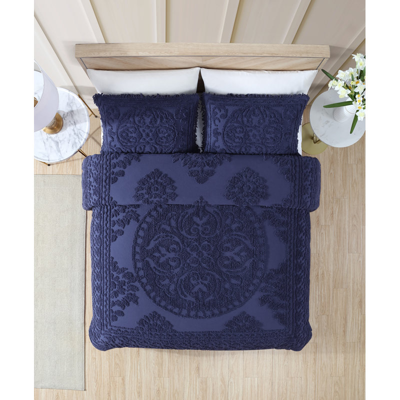 Medallion Cotton Farmhouse / Country Quilt, Queen, Navy