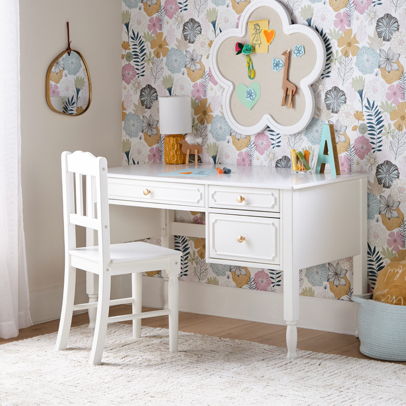 Avery Desk and Chair White