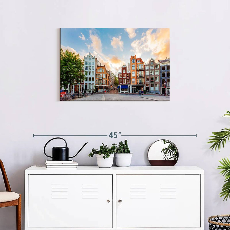 Amazing Amsterdam, H 20 po x l 30 po