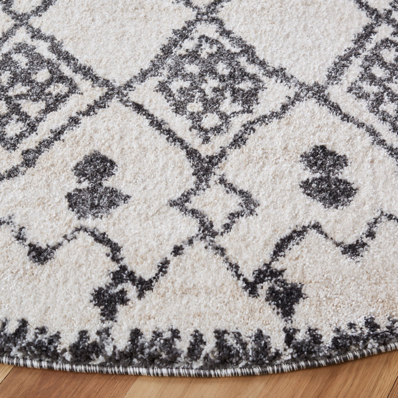 Addisyn Performance Southwestern Rug, Round 6'7"