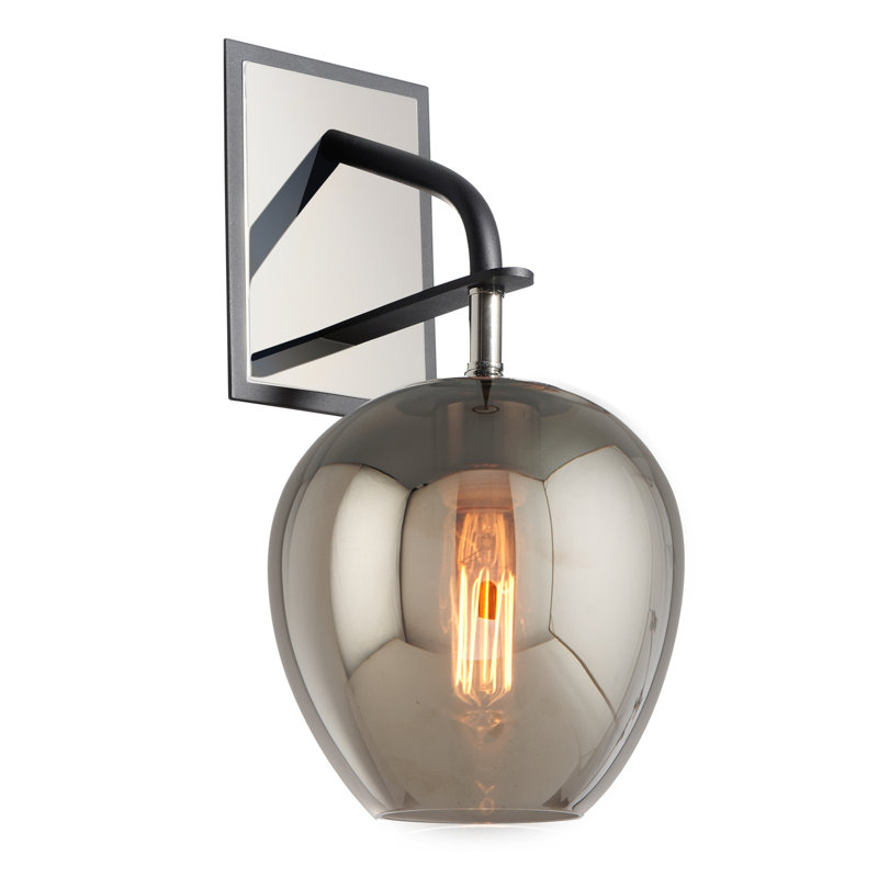 Odyssey 1 - Light Armed Sconce