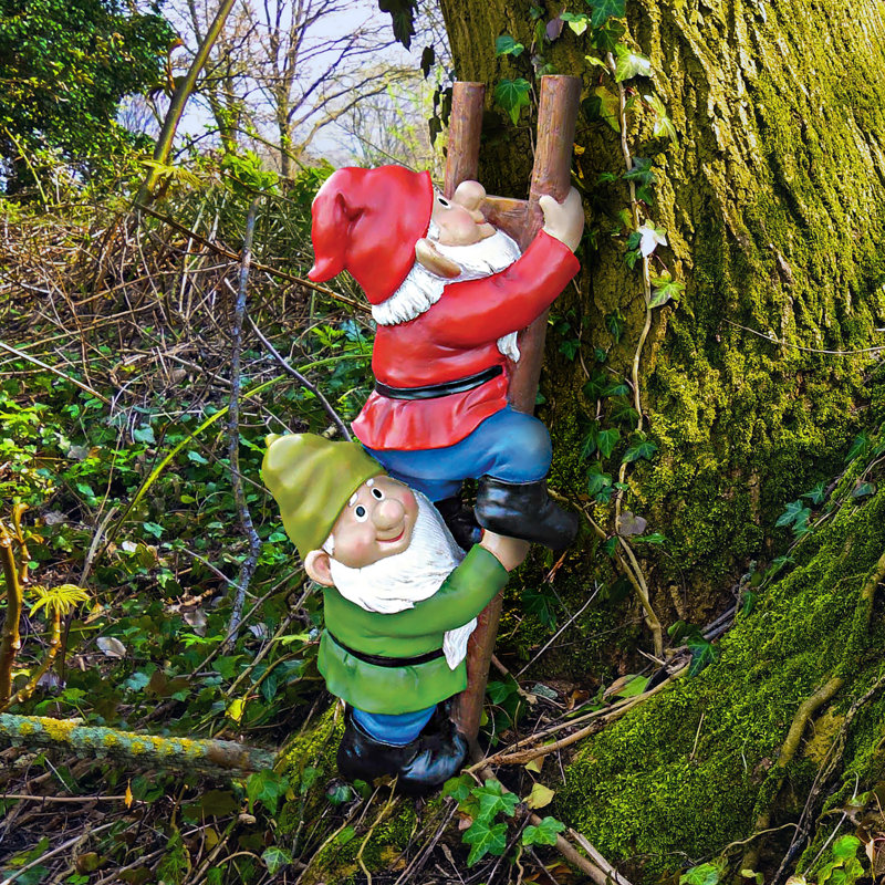 Up the Ladder Climbing Gnomes Statue