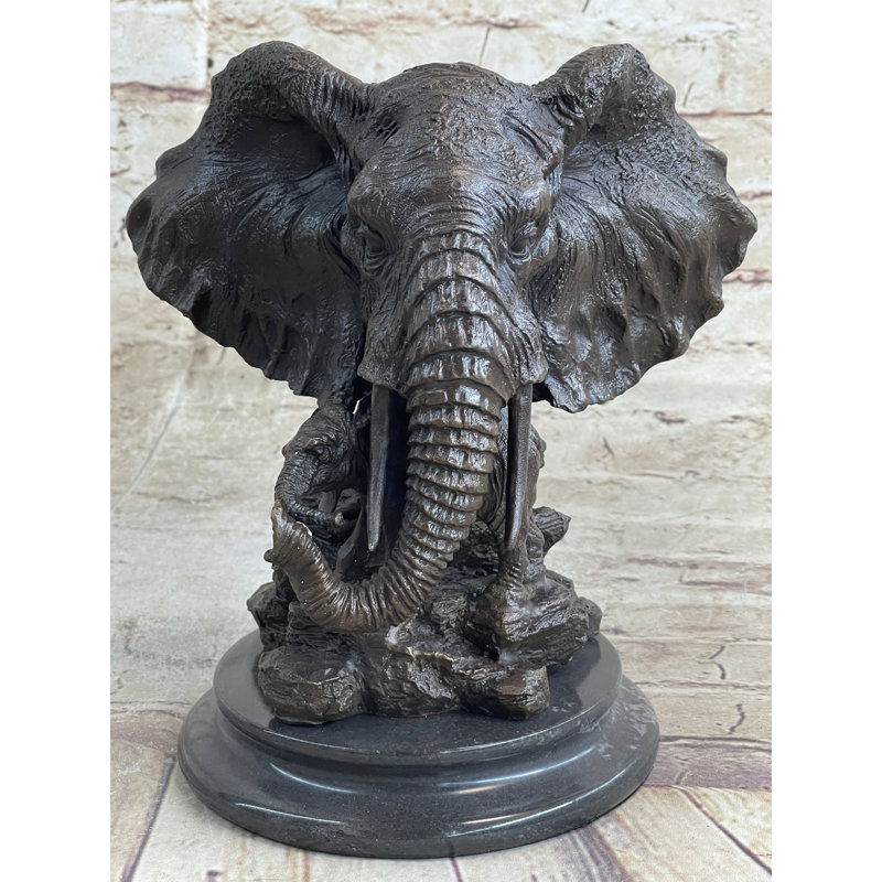 Figurines et sculptures