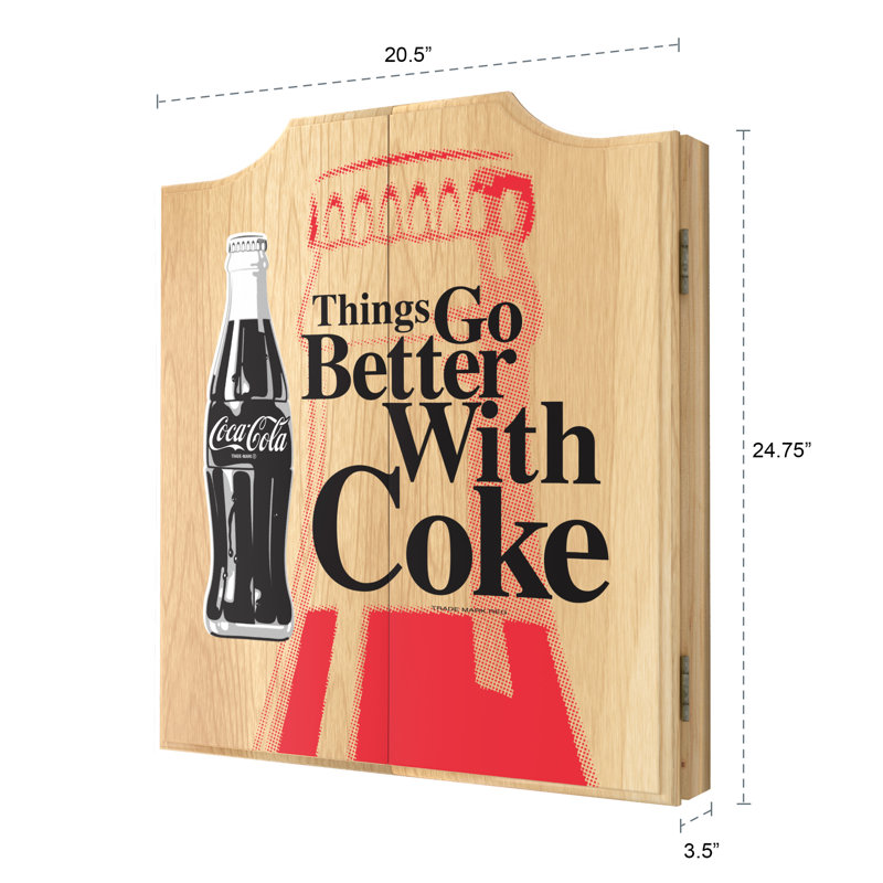 Ensemble de jeu de fléchettes et armoire Coca-Cola Things Go Better with Coke Bottle