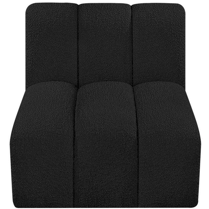 Chaise d'appoint rembourrée Issei, Noir