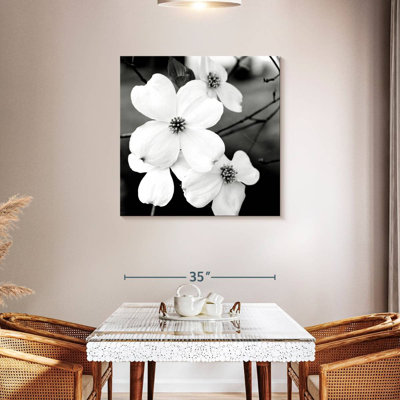 Harnek White Dogwood Flowers