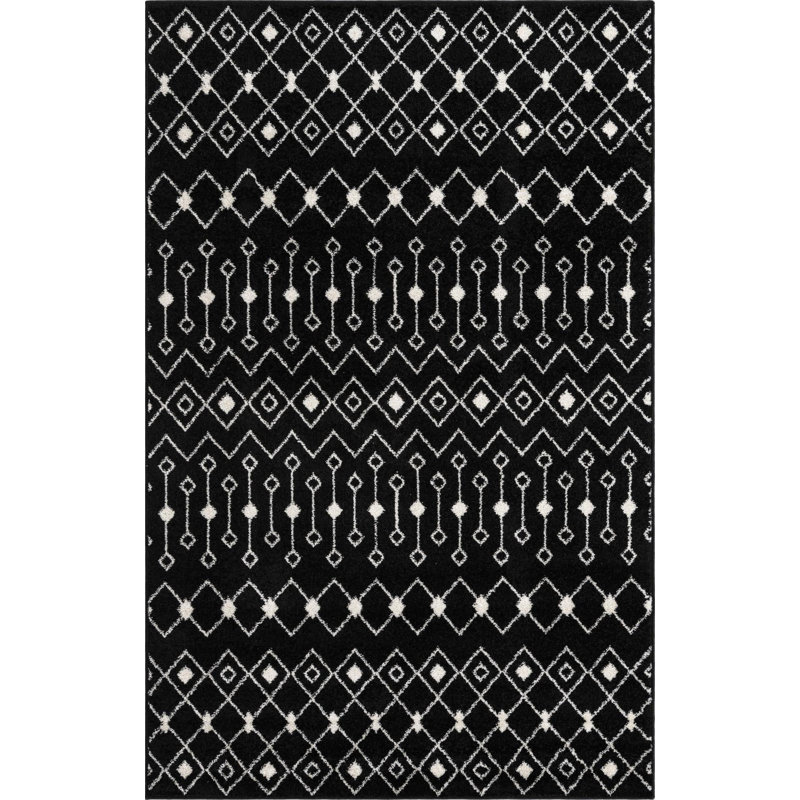 Tapis noir / blanc en polypropylène tissé à la machine Briehn, Rectangle 5 pi 3 po x 8 pi
