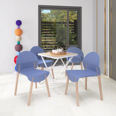 Ensemble de table de salle à manger 5 pièces, 4 chaises avec siège en PP et pieds en bois de chêne rouge, table carrée pliante intérieure / extérieure moderne de 28 pouces avec plateau en PP et pieds en métal
