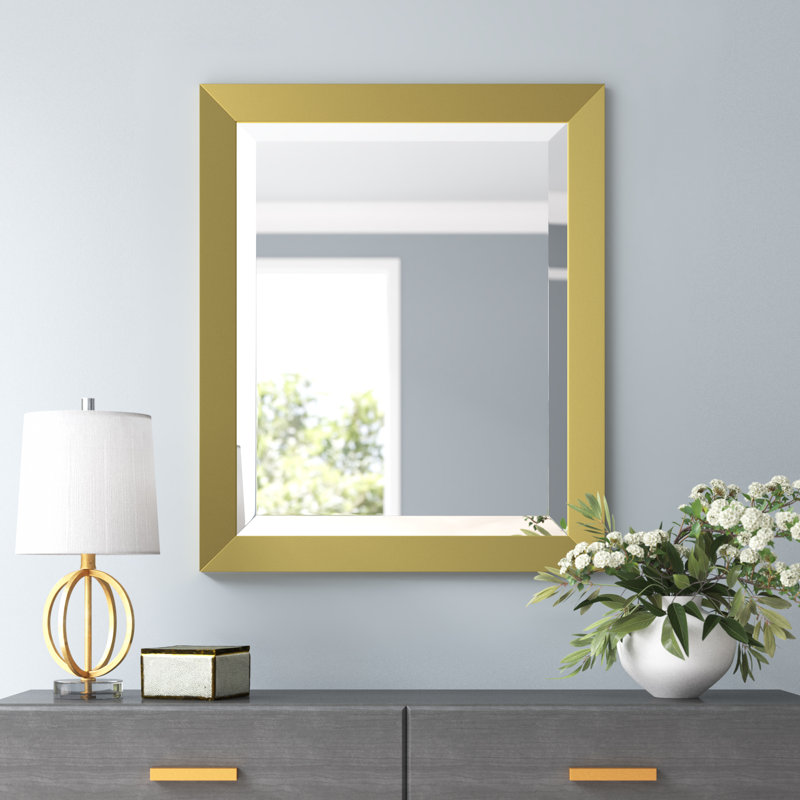 Miroir biseauté moderne / contemporain Ungar, H 35,5 po x l 35,5 po x P 0,75 po, Doré