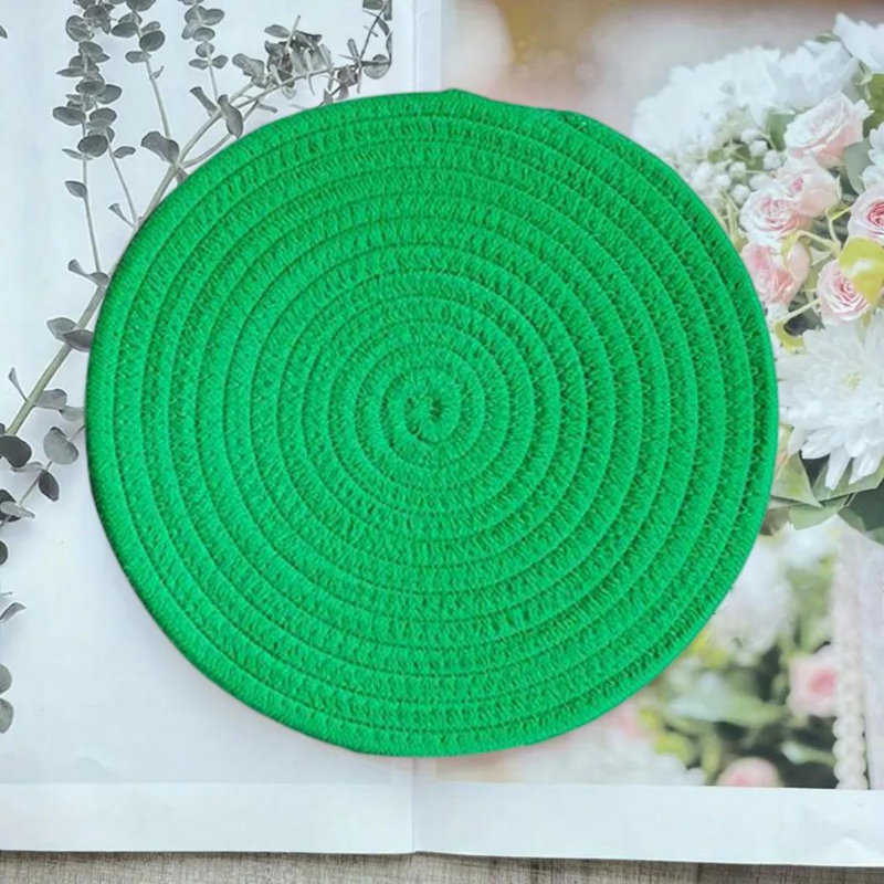 Ensemble de 4 napperons ronds en coton tressé à la main résistant à la chaleur, Vert